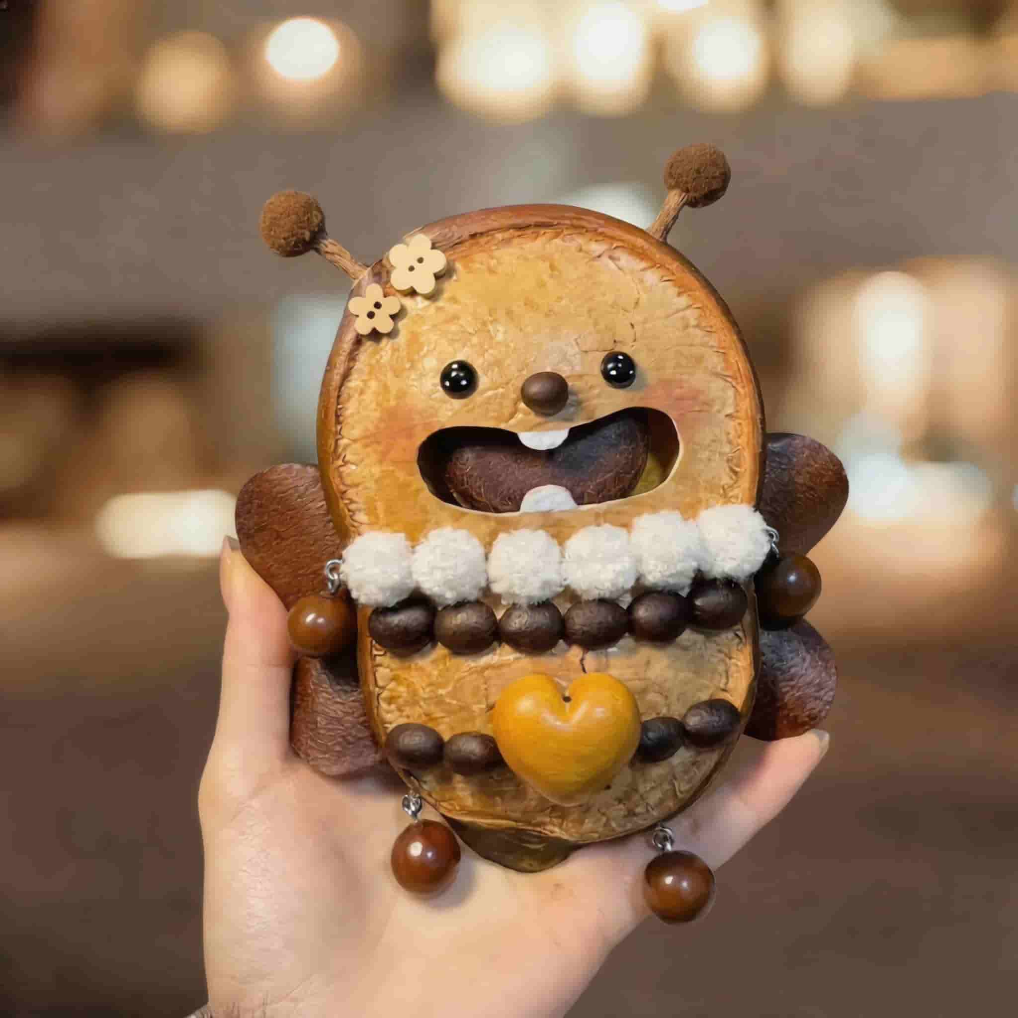 Double-Sided Open-Mouth Pod Doll – Blossom Bee Fairy