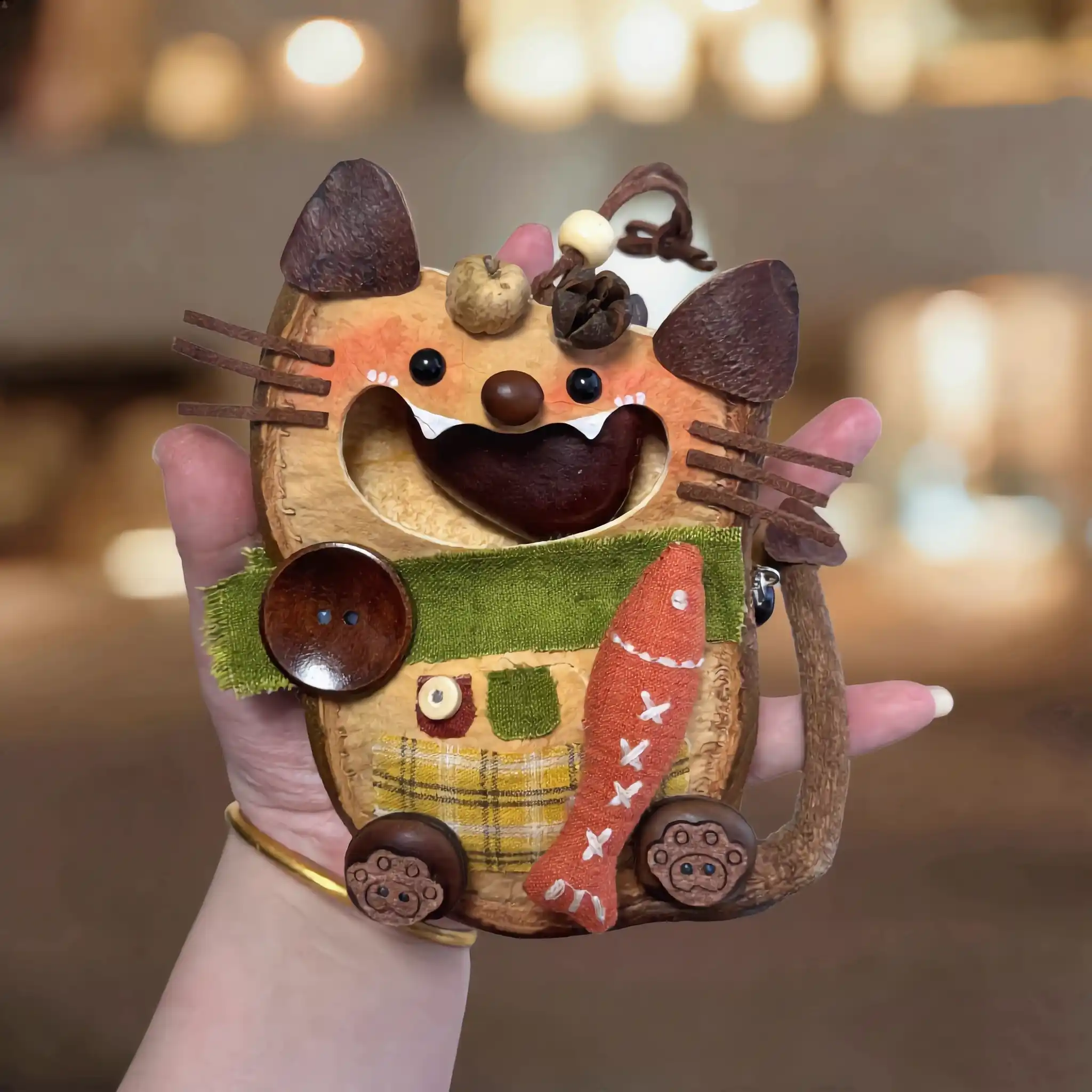 Open-Mouth Pod Doll – Orange Fox