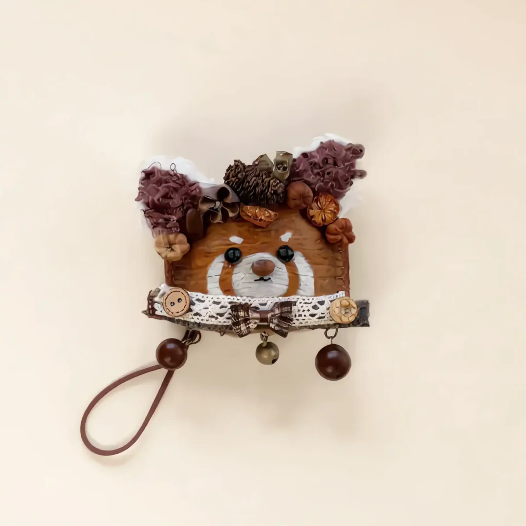 Detail shot of Pod Doll Bear-Faced Pinecone Crown
