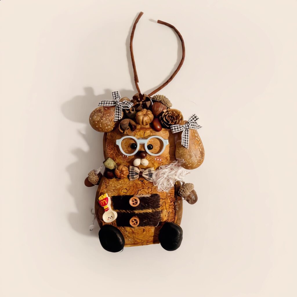 Detail image of Glasses Bear finished doll