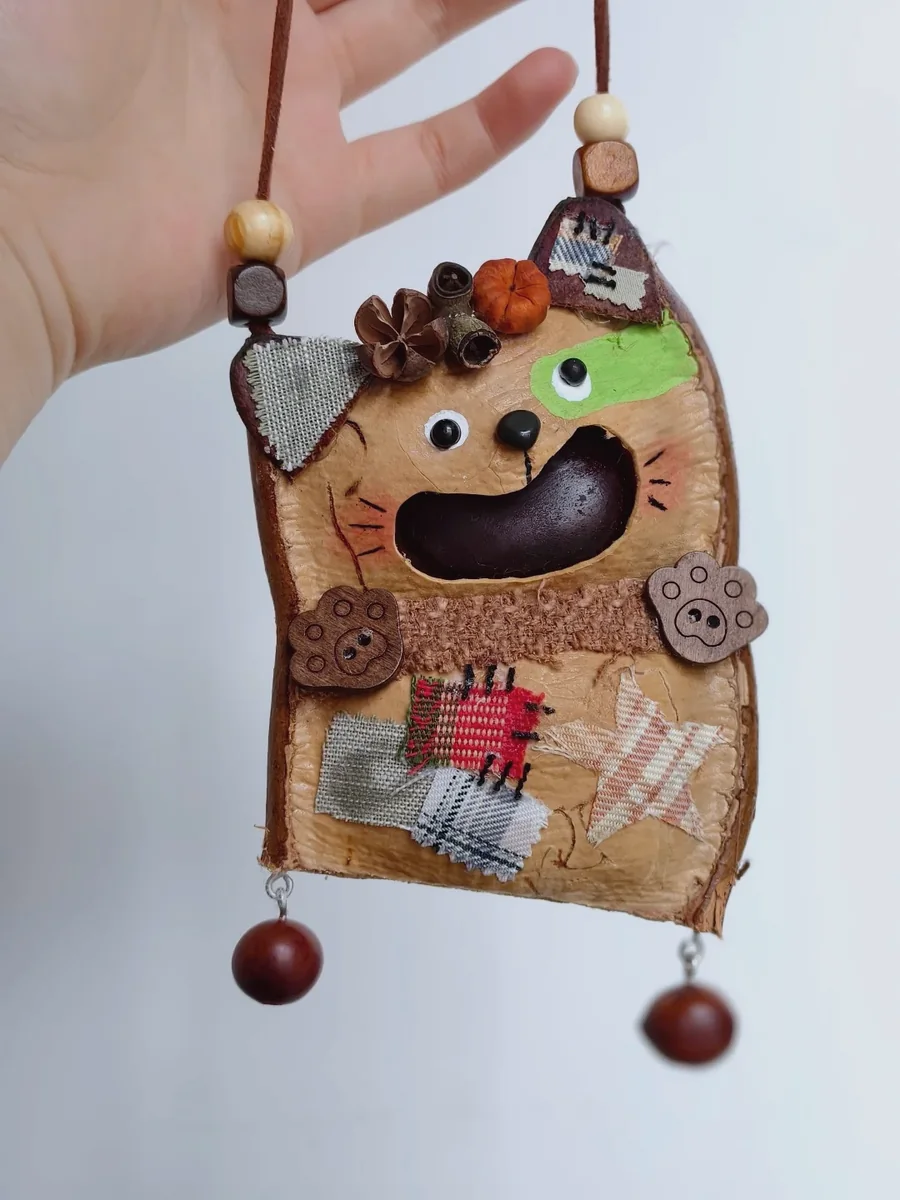 Open-mouth handmade Poddoll with strange cute expression and patchwork details